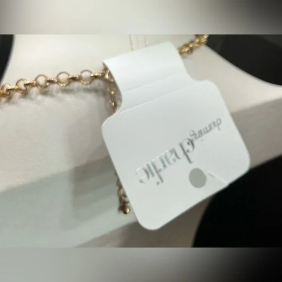 CHARMING CHARLIE CHARM NAUTICAL PINK BLUE FAUX PEARL OVERSIZED NECKLACE NWT - Picture 3 of 3